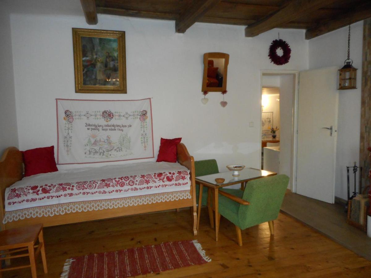 Slovácká chalupa Ratiskovice Esterno foto